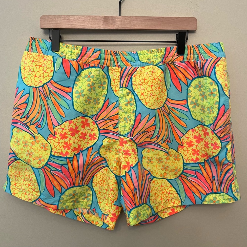 Chubbies Colorful Neon Pineapple Swim Trunks Men’s Size XL Tropical Vacation